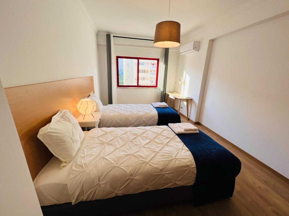 Beautiful Apartment - Family And Group Of Friends Povoa de Santa Iria Buitenkant foto