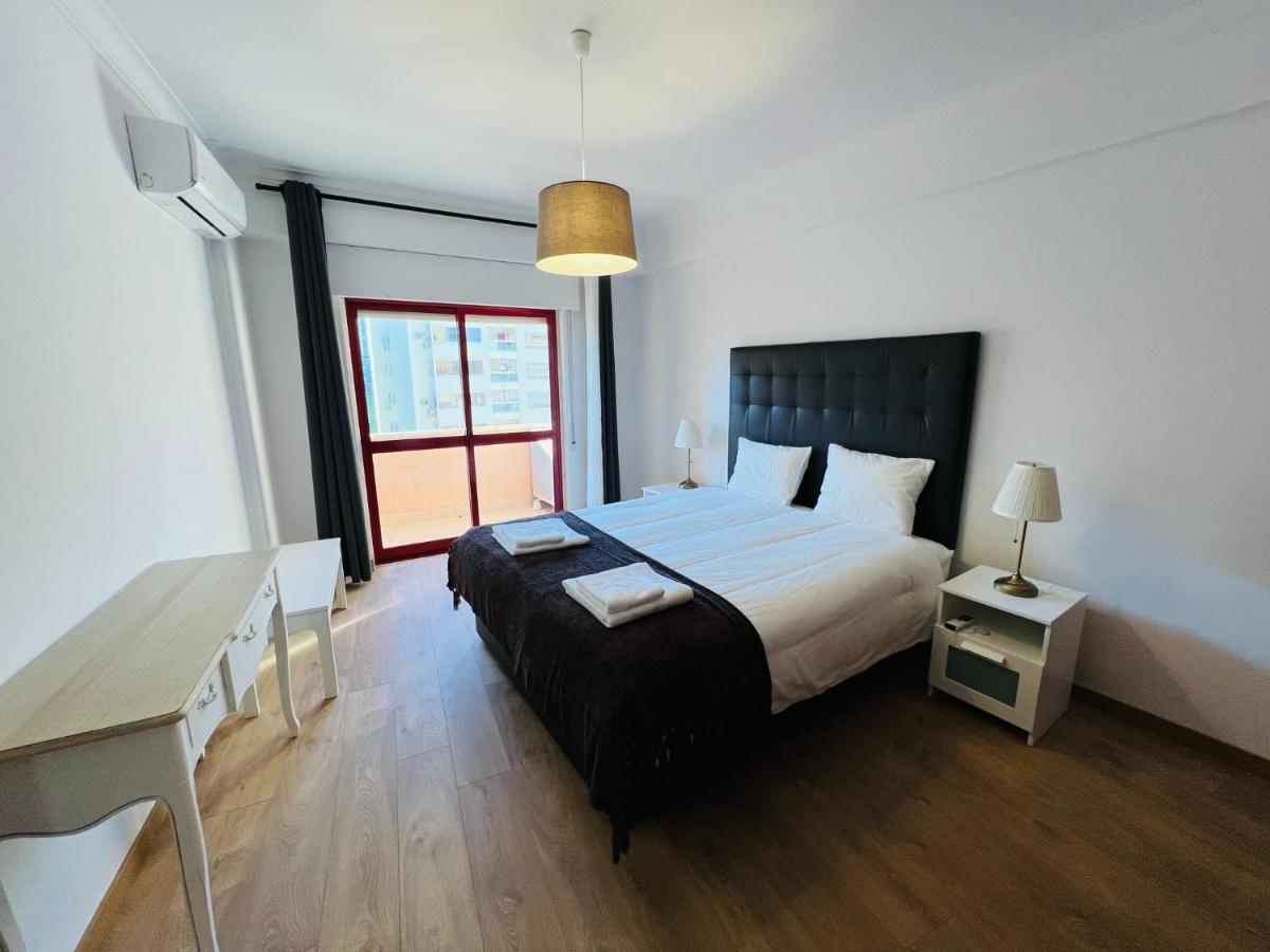 Beautiful Apartment - Family And Group Of Friends Povoa de Santa Iria Buitenkant foto