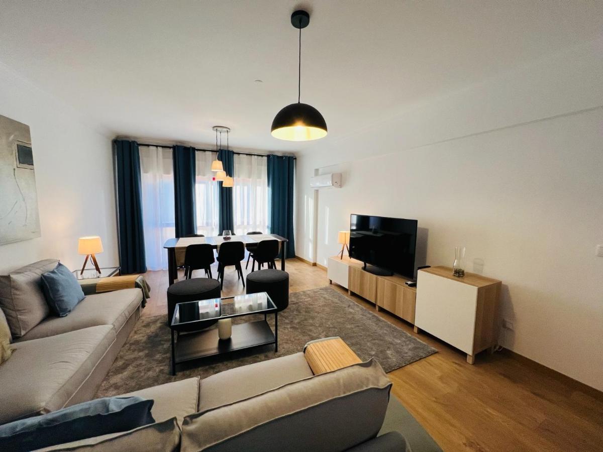 Beautiful Apartment - Family And Group Of Friends Povoa de Santa Iria Buitenkant foto